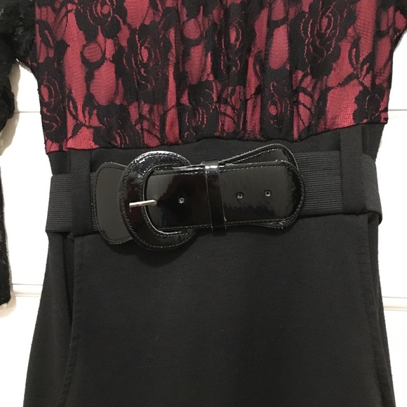 Red and Black Bodycon Cocktail Dress - Picture 3 of 5